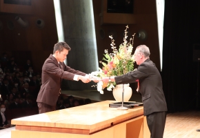 平成30年度学位授与式での三扇賞表彰式